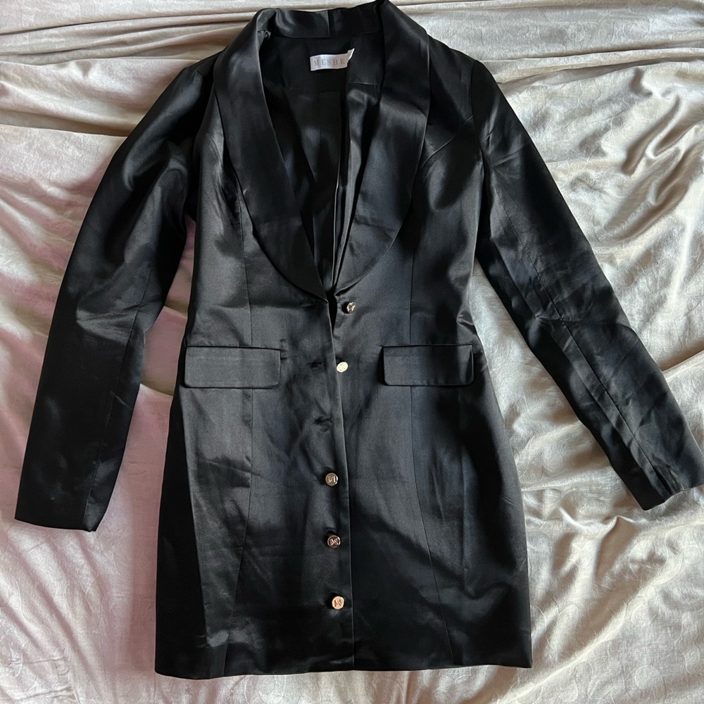 COPY - Satin tuxedo dress